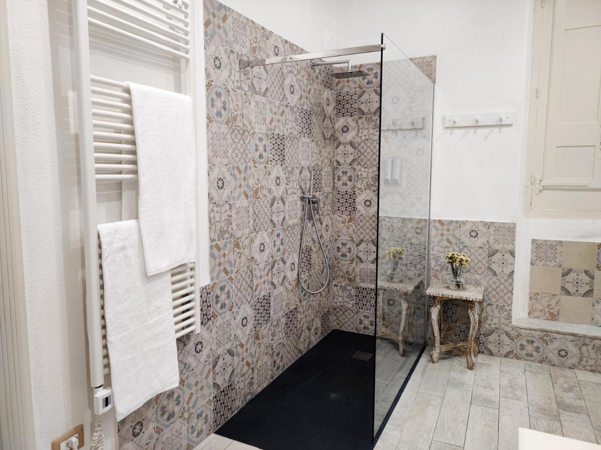Hibiscus Comfort Stay Quartu SantʼElena Esterno foto